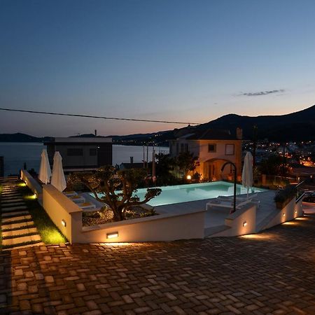 Maravilla Suites Kavala Exterior photo